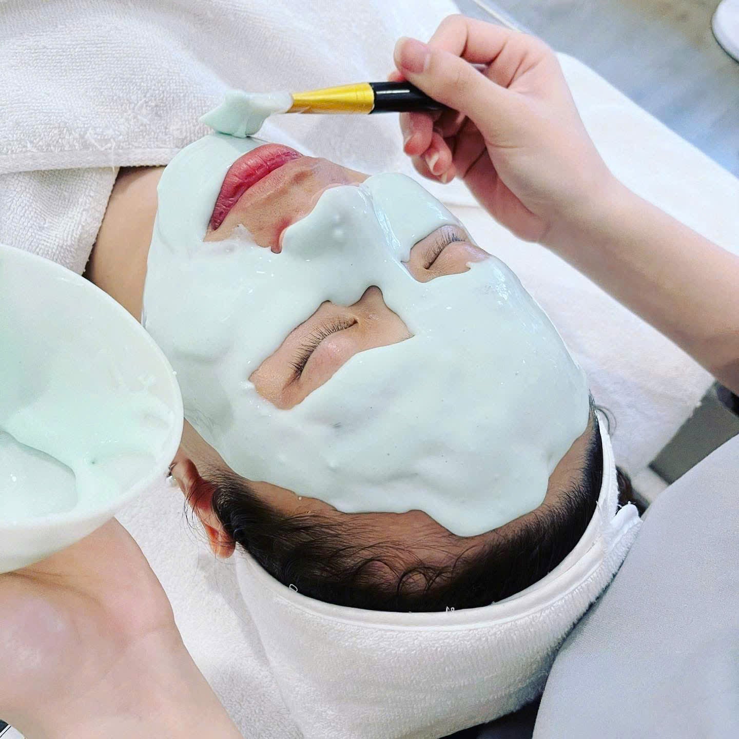 MẶT NẠ ON MACACBIM ALGINATE POWDER WHITENING MASK 1000ML