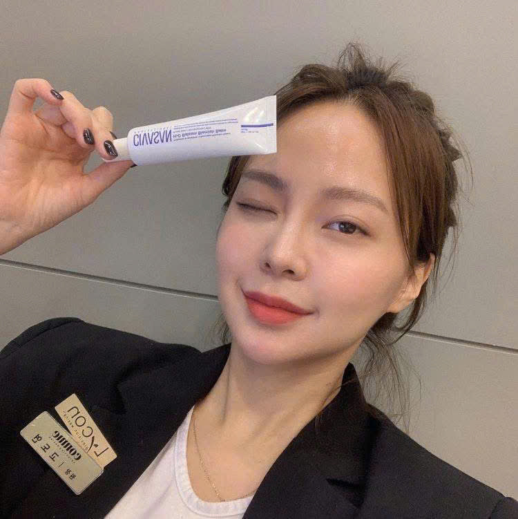 Kem dưỡng ngày Civasan H20 Blam